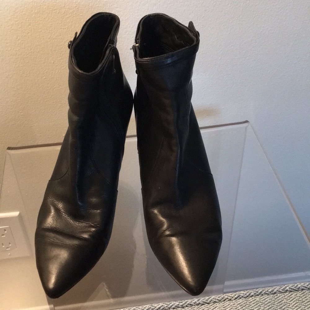Via Spiga black leather booties